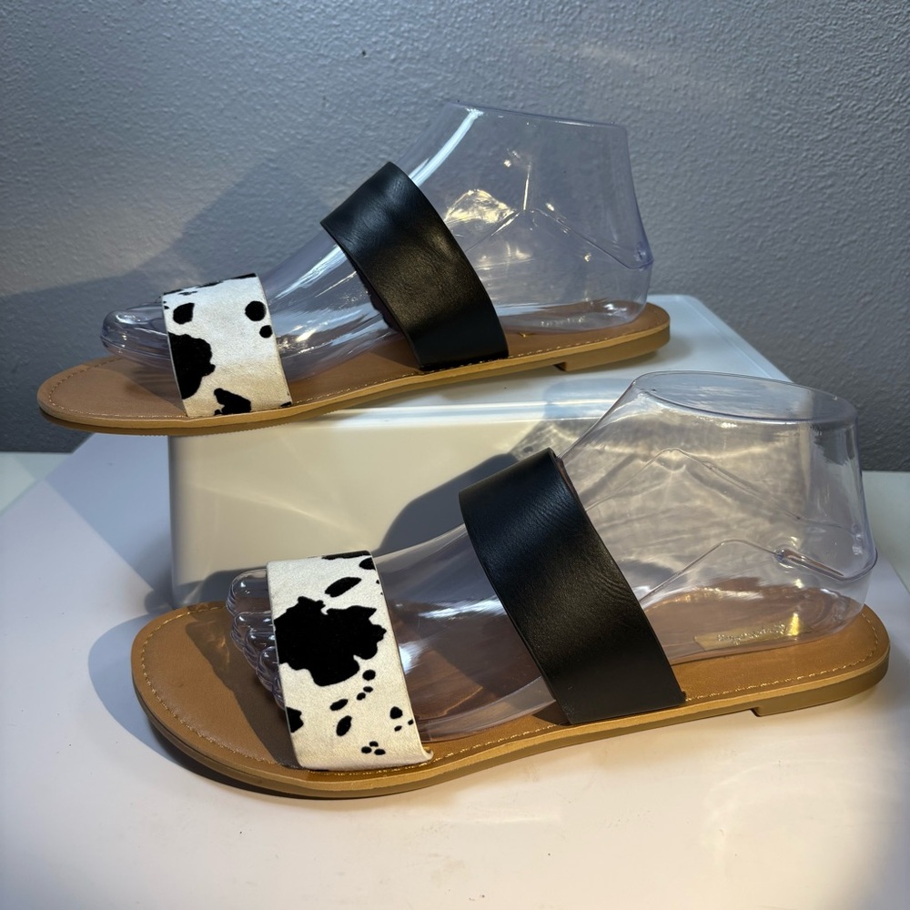 Qupid Cow Print Slide Sandals size 8.5 - Picture 6 of 9